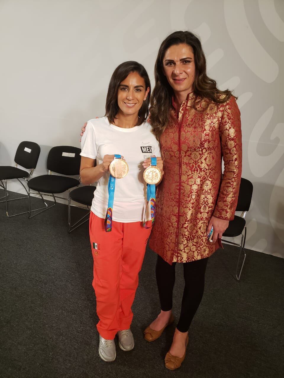 Paola Espinosa y Ana Guevara