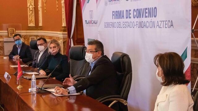 Marco Mena Rodríguez.