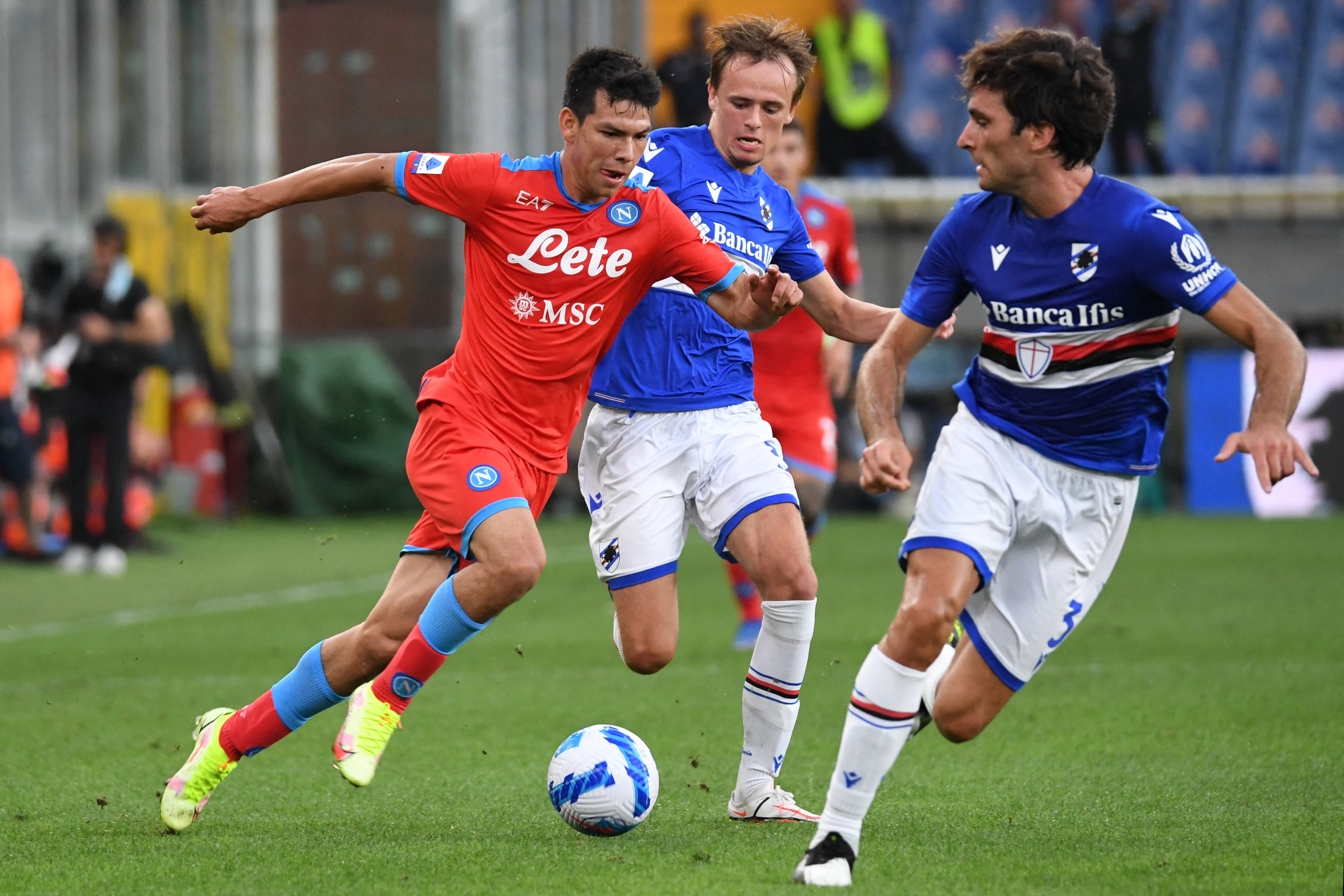 Chucky Lozano fue clave para la victoria del Napoli sobre la Sampdoria