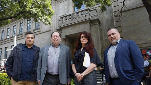 HIJOS DE JOSÉ LUIS GONZÁLEZ SÁNCHEZ Y JOSEFINA RODRÍGUEZ Y EL VOCERO DE UNA DE LAS FAMILIAS GONZÁLEZ UYEDA