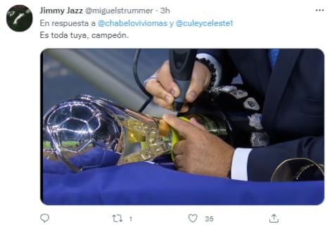 Memes de la Reina Isabel II y Chabelo