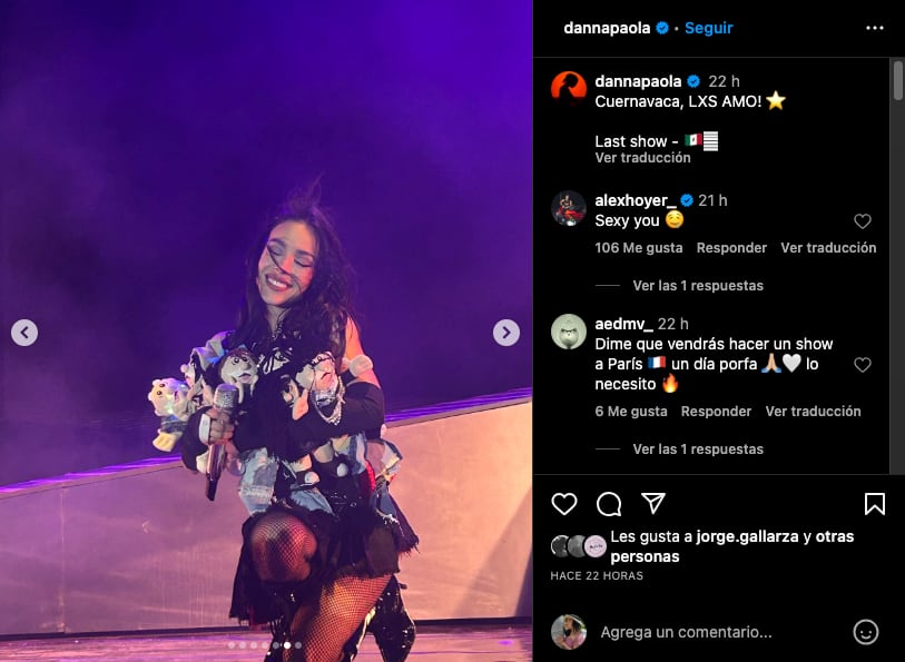Danna Paola se lleva peluches de Doctor Simi en su último concierto en México