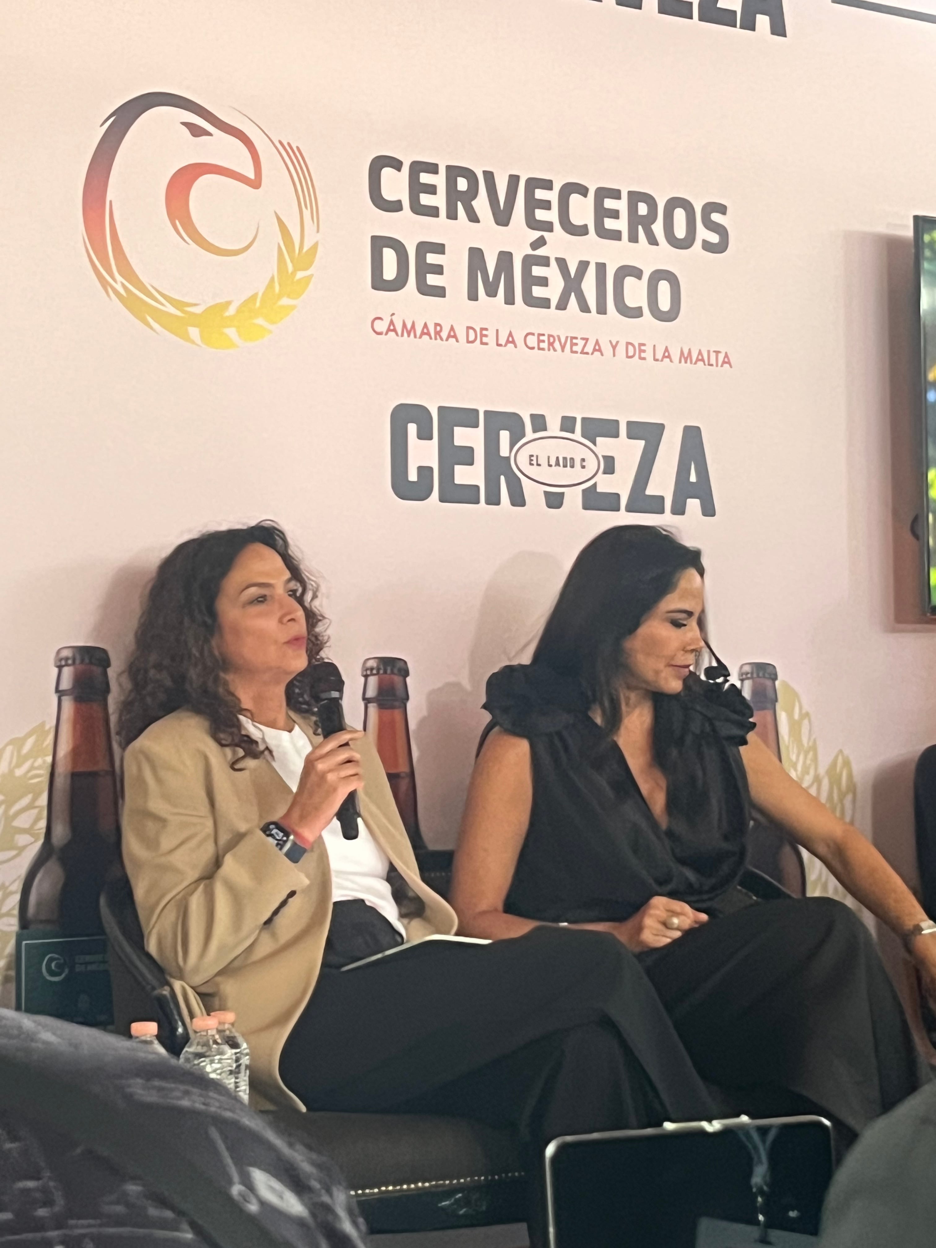 Karla Siqueiros, directora general de Cerveceros de México