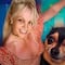 El peligroso baile de Britney Spears con cuchillos que preocupa hasta a sus perros (VIDEO)