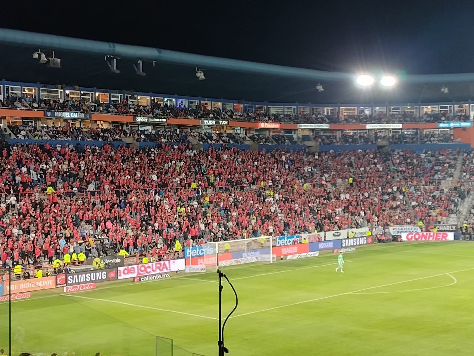 Invasión de fans del Atlas FC