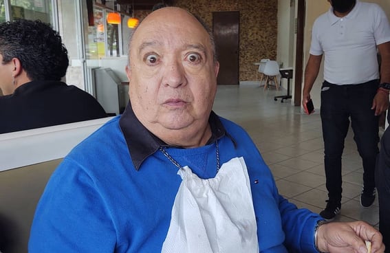 Luis de Alba está hospitalizado