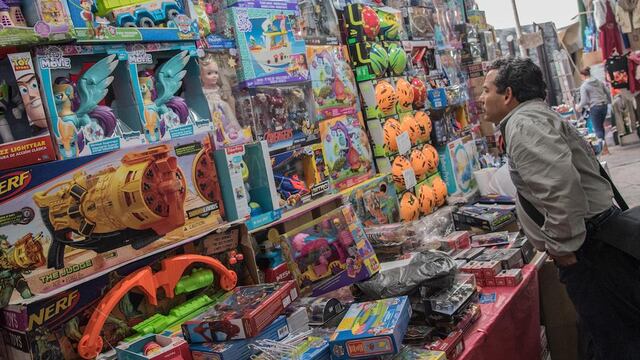 Venta de juguetes en tiendas departamentales