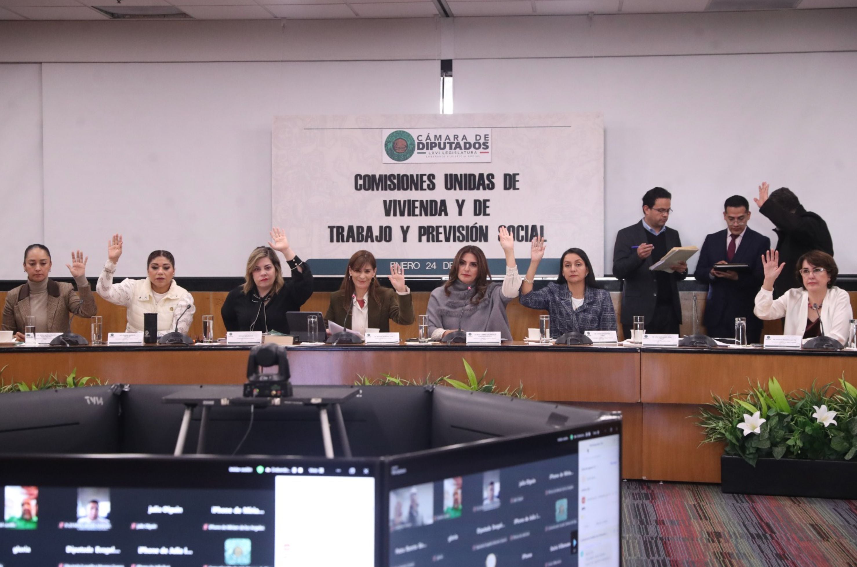 Ley de Infonavit avanza en la Cámara de Diputados.