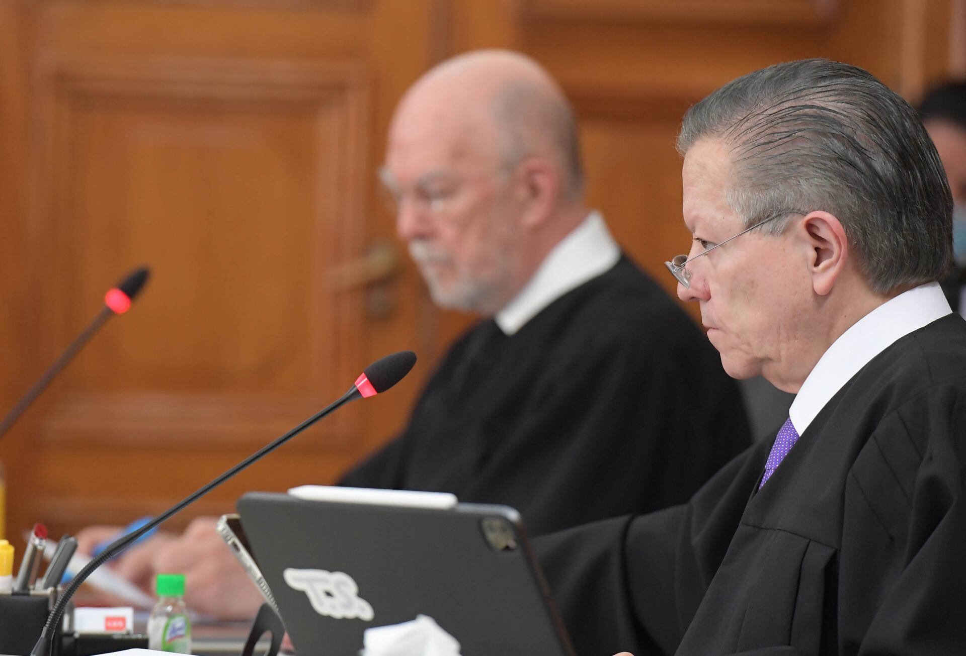 Senadores discutirán durante sesión extraordinaria la renuncia de Arturo Zaldívar