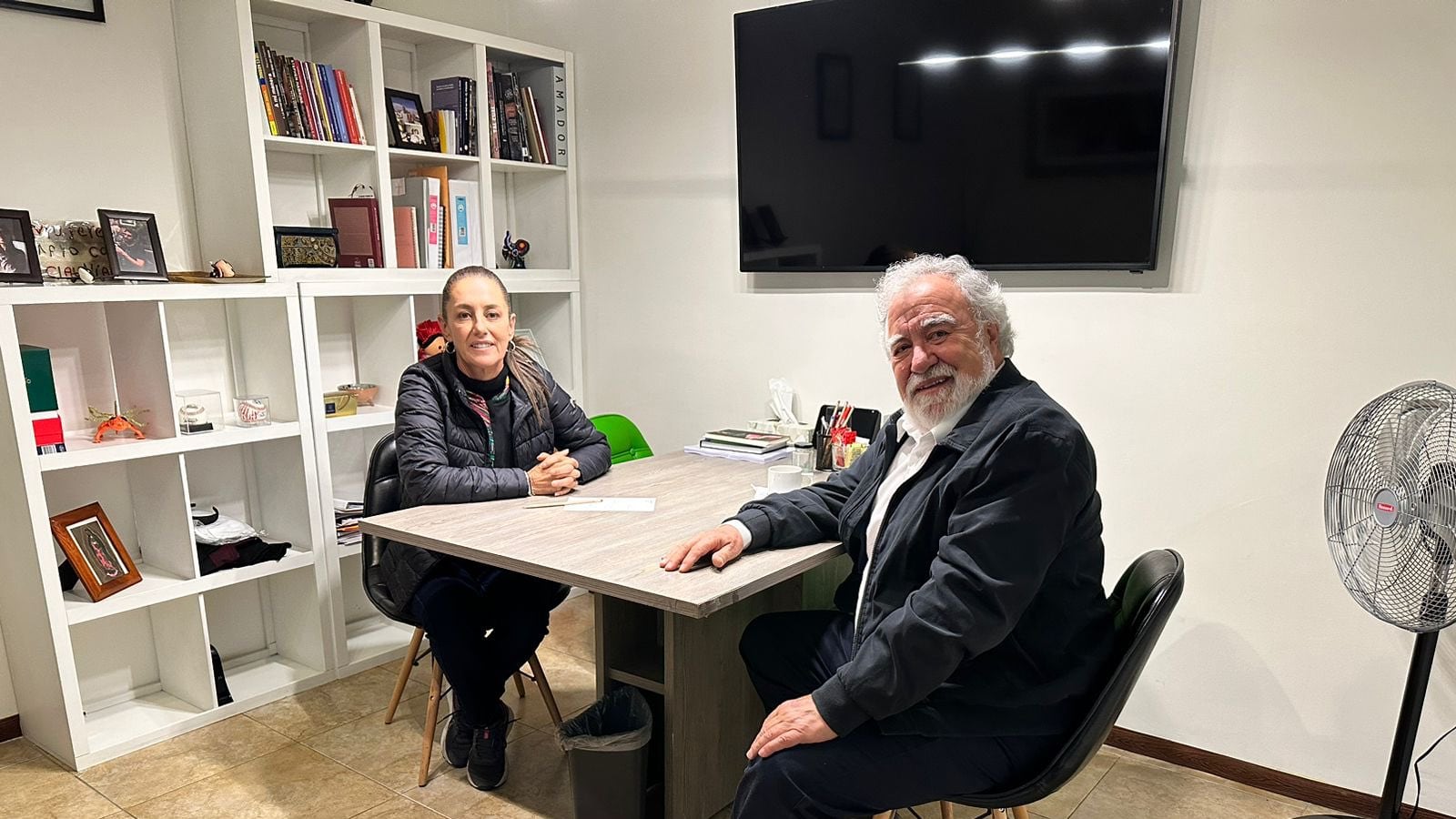 Alejandro Encinas se suma al equipo de Claudia Sheinbaum rumbo a las elecciones 2024