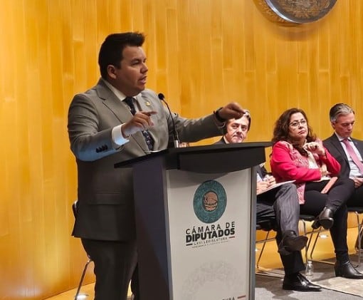Raúl Torres, diputado de CDMX