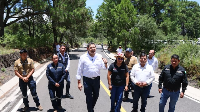 Puebla concluye camino San Nicolás-Amecameca para fortalecer turismo y seguridad.