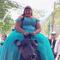 Quinceañera llega en búfalo a su fiesta (FOTOS)