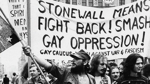 La historia de los disturbios de Stonewall que originaron el Día Internacional del Orgullo LGBT