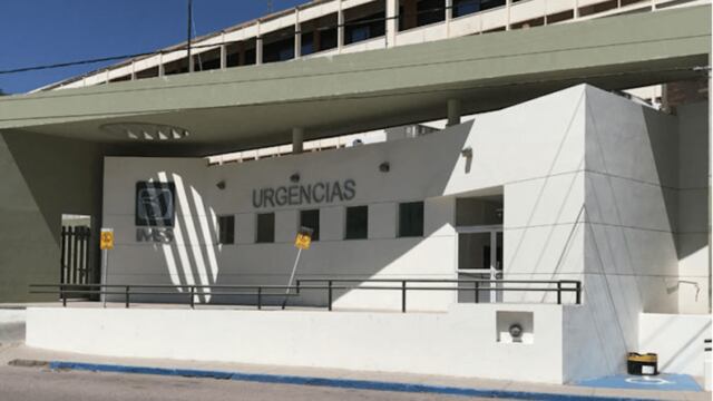 El joven llegó al hospital general de zona número 4, en Guaymas.