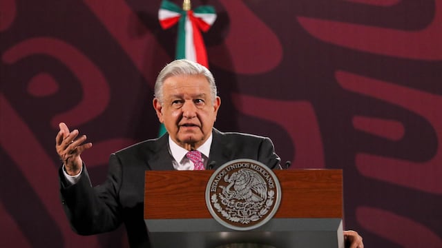 AMLO en la conferencia mañanera del 10 de junio