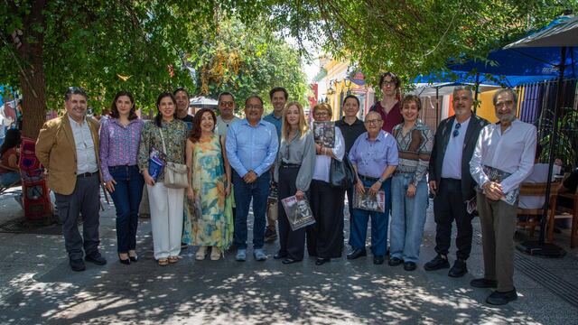 Andrés Mijes sostuvo un encuentro con artistas y promotores culturales para analizar el futuro de la cultura en Nuevo León.