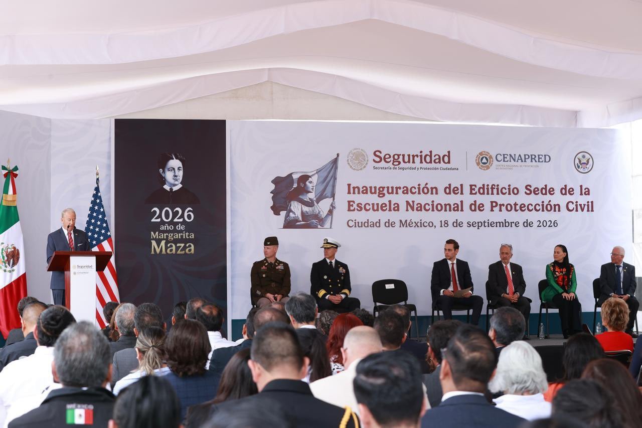 Ronald Johnson resalta cooperación bilateral en la Escuela de Protección Civil