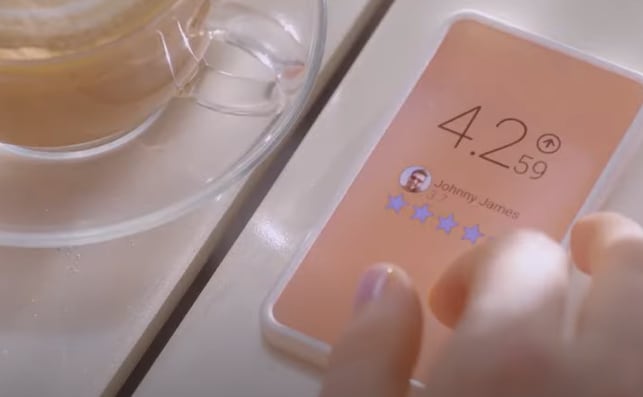 Black Mirror: episodio Nosedive