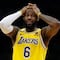LeBron James amaga con retirarse tras humillación en la NBA