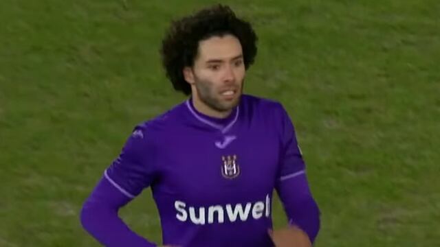 Chino Huerta brilla con gol y asistencia en paliza del Anderlecht al Cercle Brugge.