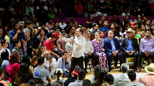 Alfonso Durazo: Hemos invertido más de mil millones de pesos en becas para estudiantes en Sonora