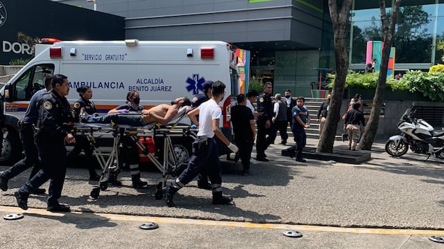 Balacera en Plaza Metrópoli, en la Colonia Escandón, dejó un asaltante muerto