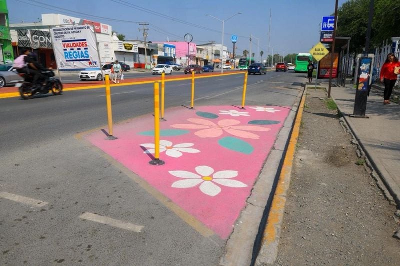 Monterrey intervino el cruce de Aztlán y Esquisto para mejorar la seguridad vial.
