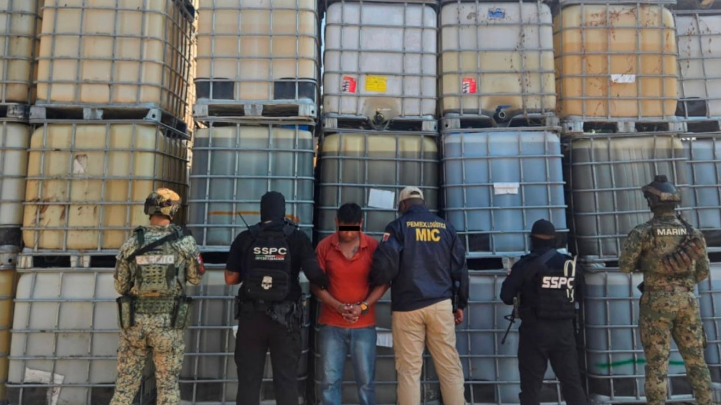 Un detenido en decomiso de hidrocarburos robados en Tabasco