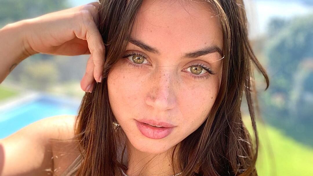 Ana de Armas recuerda cómo fue acosada tras empezar a andar con Ben Affleck