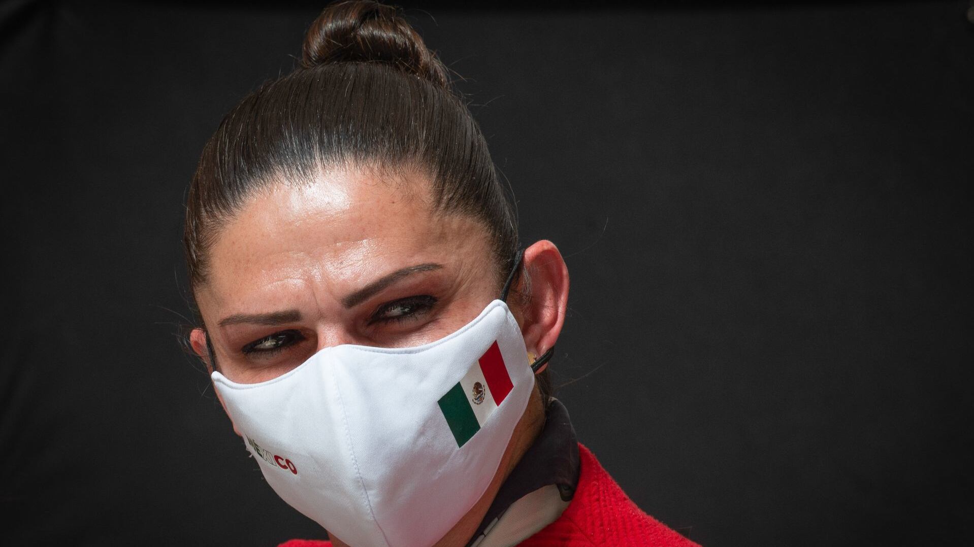 Ana Gabriela Guevara condiciona la beca de Donovan Carrillo