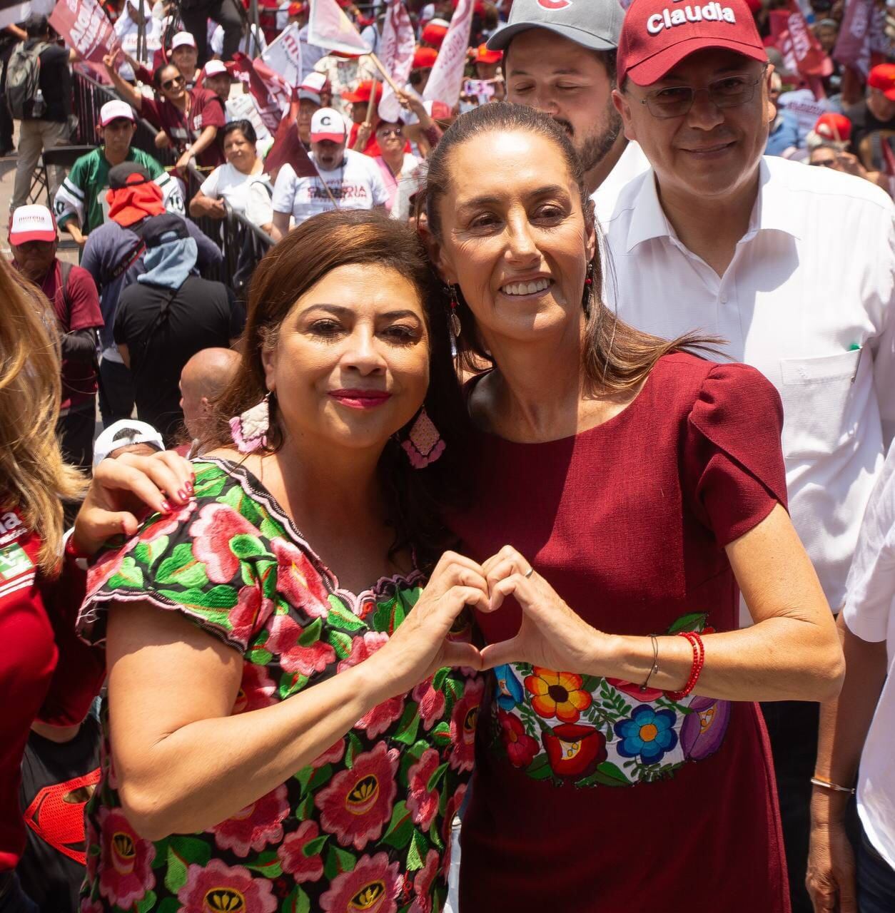Claudia Sheinbaum reconoce honestidad y entrega al pueblo de Clara Brugada