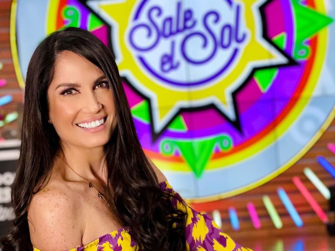 Joanna Vega-Biestro, conductora.