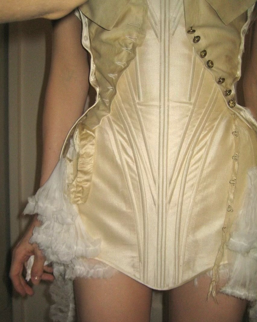 Hunter Schafer para after party Met Gala 2025