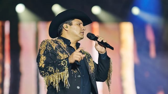 Julión Álvarez se salvó de multa por corrido en Aguascalientes