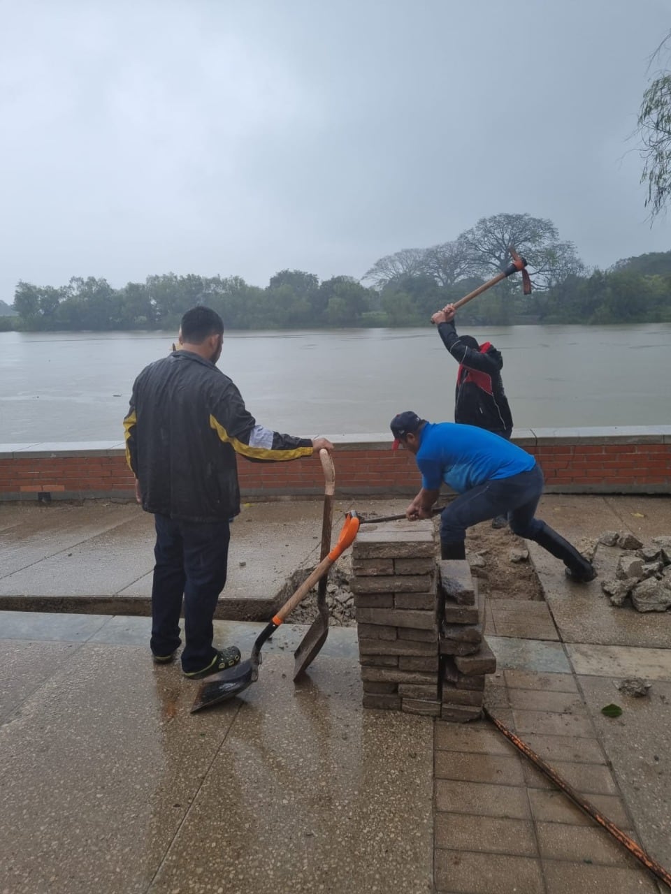 Trabajos en el malecón