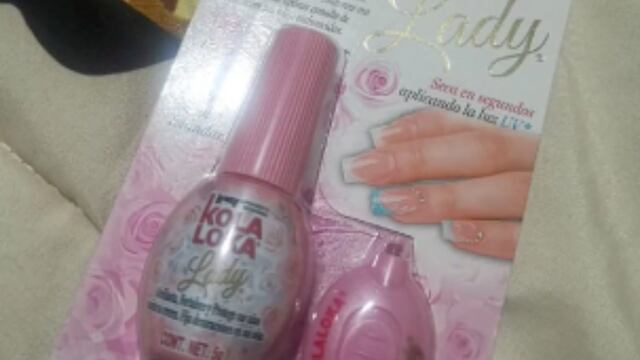 Kola Loka Lady es la opción perfecta para su uso en uñas de acrílico y otras decoraciones