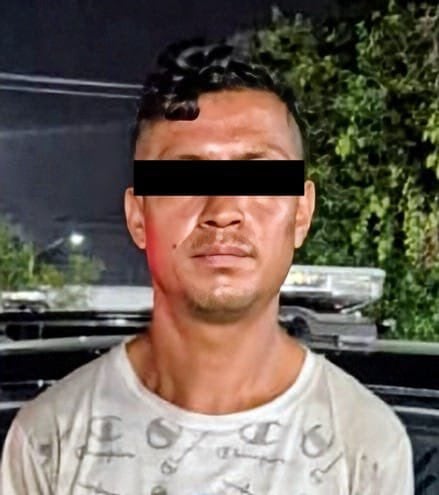Adulto mayor muere atropellado en Monterrey; detienen a hombre que lo empujó