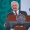 AMLO promete que todos los mayores de 18 años estarán vacunados en octubre