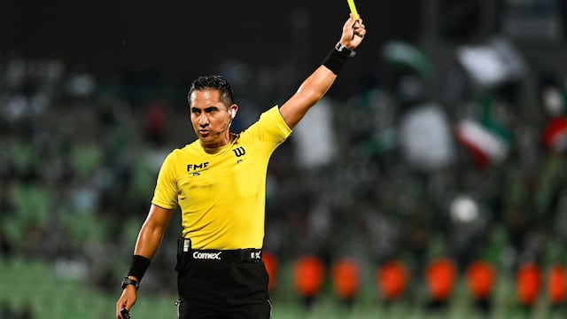 ¿Nepotismo en el arbitraje de Liga MX? Ahijado del dirigente estaría siendo beneficiado