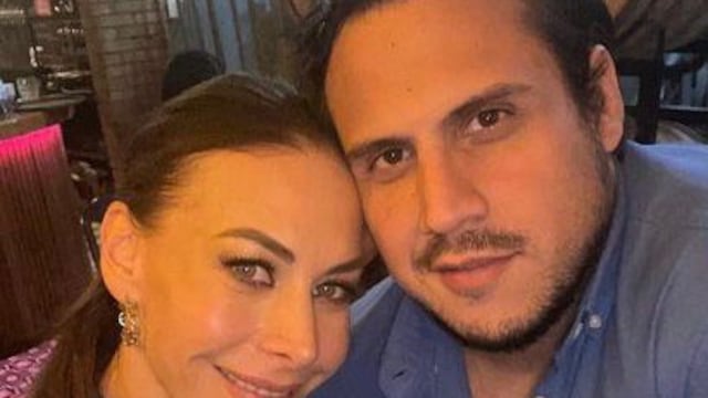 Vanessa Guzmán, Carlos Martínez