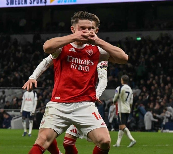 Viktor Gyökeres es el delantero sueco que fichó por el Arsenal.
