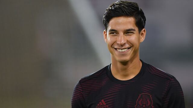 Lainez en un entrenamiento del Tri