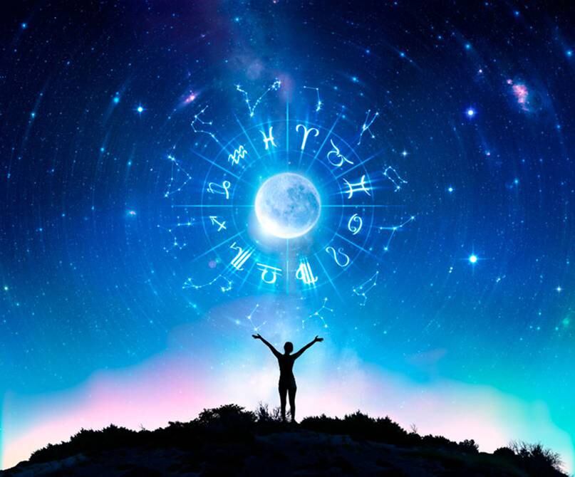 ¡Feliz Día de la Astrología! frases para felicitar a tu astrólogo de confianza hoy 6 de enero