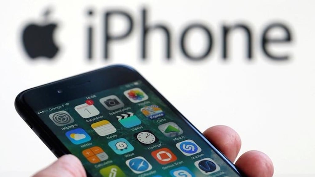 iPhone 8 Plus.