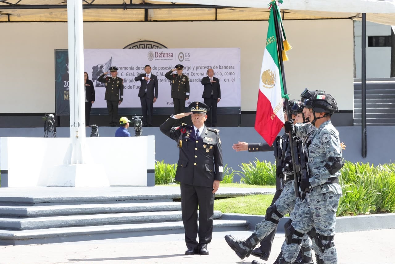 Juan Ramón Corona rinde protesta como coordinador estatal interino de la Guardia Nacional.