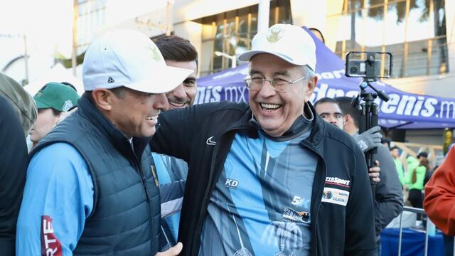 Rubén Rocha en el XXXII Maratón Internacional de Culiacán