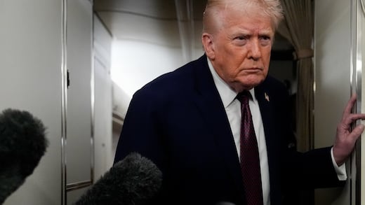 Trump bloquearía a Exxon Mobil en Venezuela tras polémica respuesta