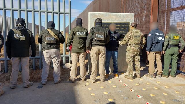 Alejandro Tenescalco, clave en el caso Ayotzinapa, es entregado al gobierno de México