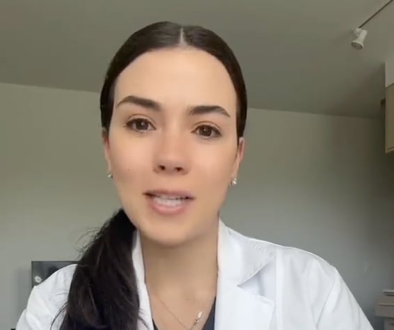 Doctora en contra de la contratación de médicos cubanos